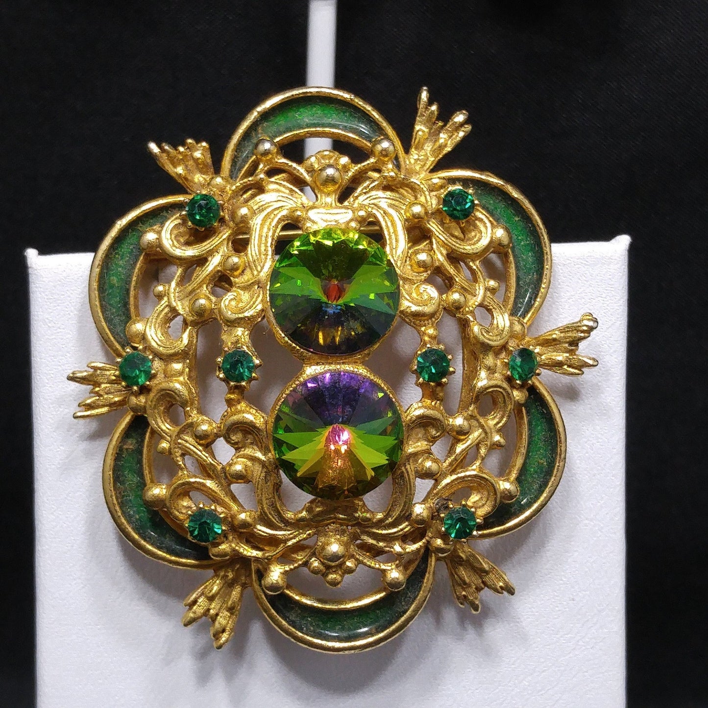 Watermelon Rivoli Rhinestone Brooch & Earrings, Gold Plated, 1960s Vintage Jewelry