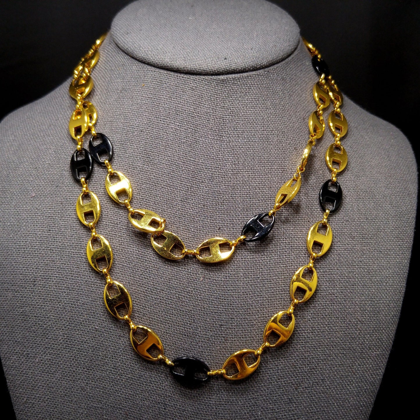 Jackie Kennedy Replica Necklace – Camrose & Kross JBK Gold Black Enamel Links, 1990s