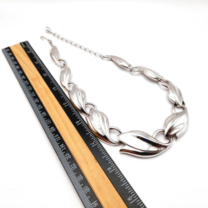 Crown Trifari Rhodium Plated Leaves Vintage Choker Necklace