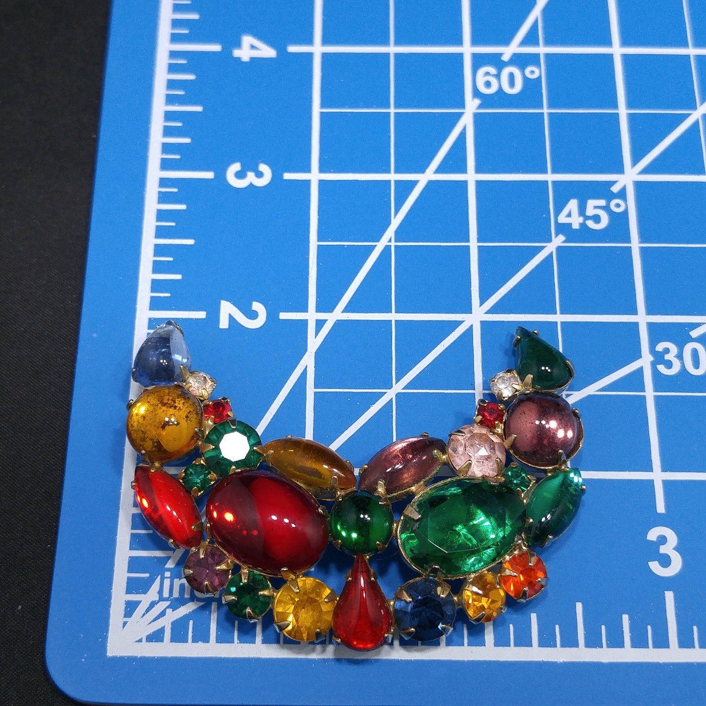 Weiss Crescent Moon Fruit Salad Brooch – Multicolor Cabochon Rhinestone 1950s