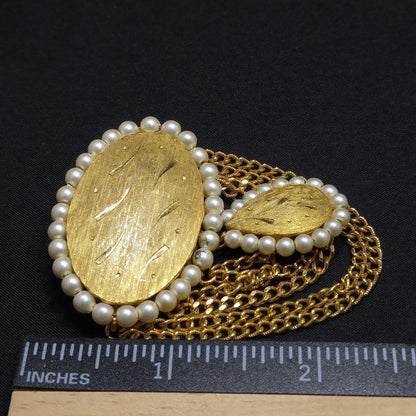 Kramer Gold Plated Dangle Brooch, Faux Pearls, 1950s Vintage Jewelry