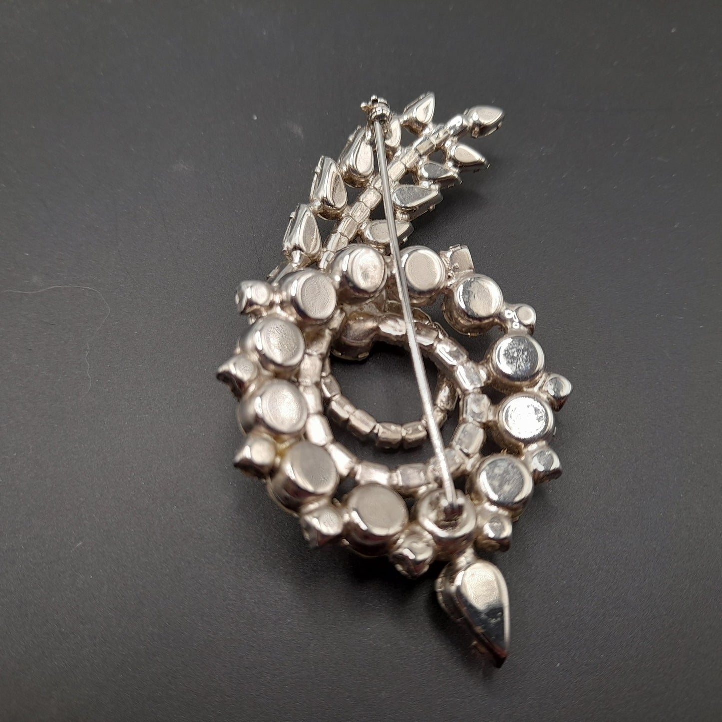 Mid-Century Clear Floral Spray Brooch, Rhodium Plated, Wedding Brooch, 1960s Vintage Jewelry