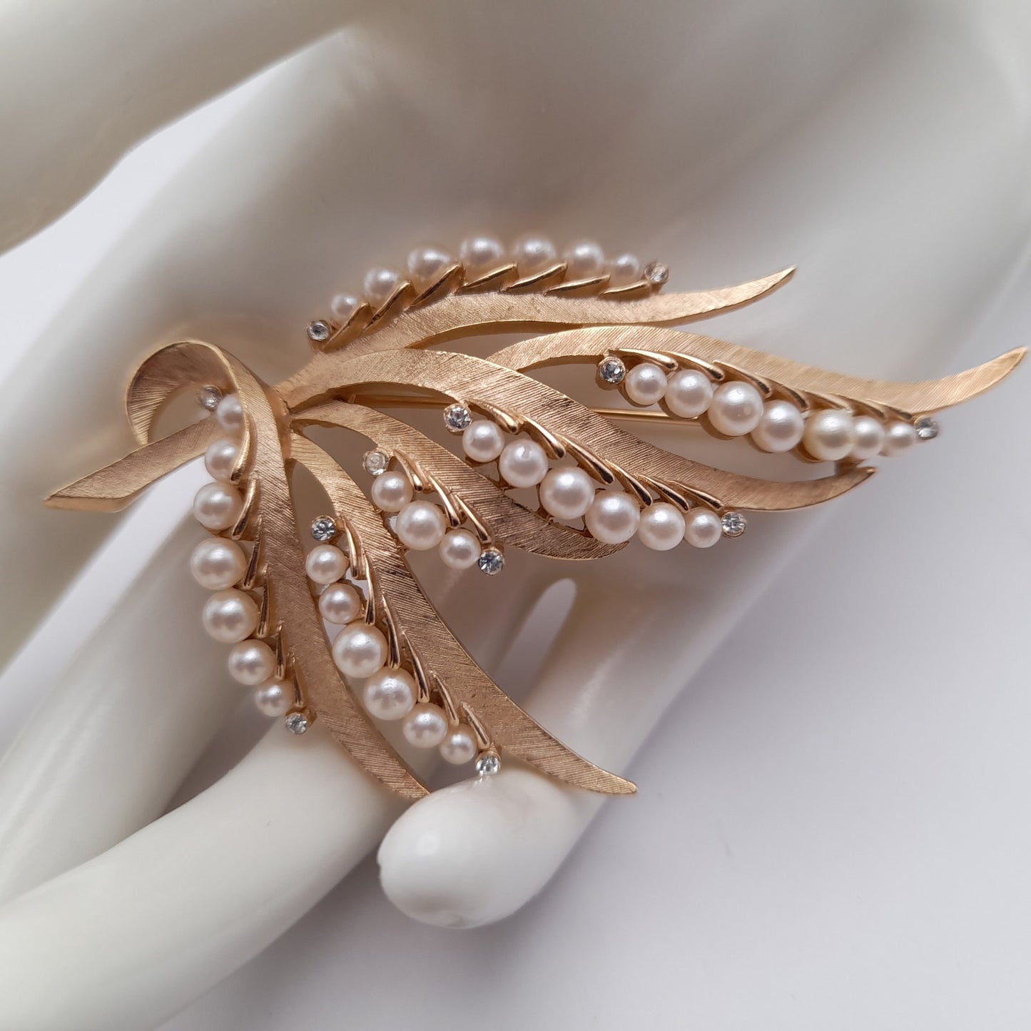 Vintage Crown Trifari Brooch – Gold Plated Satin Finish with Faux Pearls & Rhinestones