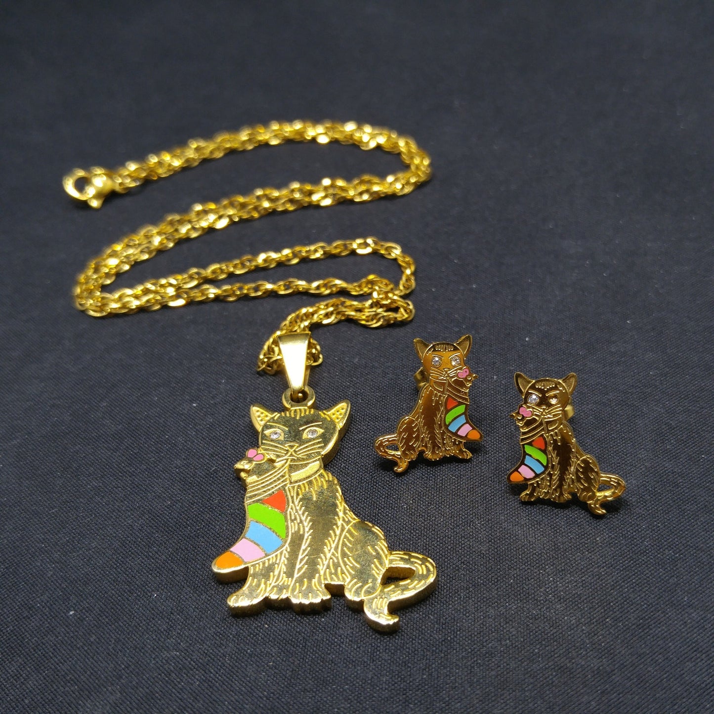 Vintage Christmas Cat Jewelry Set – Pendant Necklace & Earrings, Holiday Gift