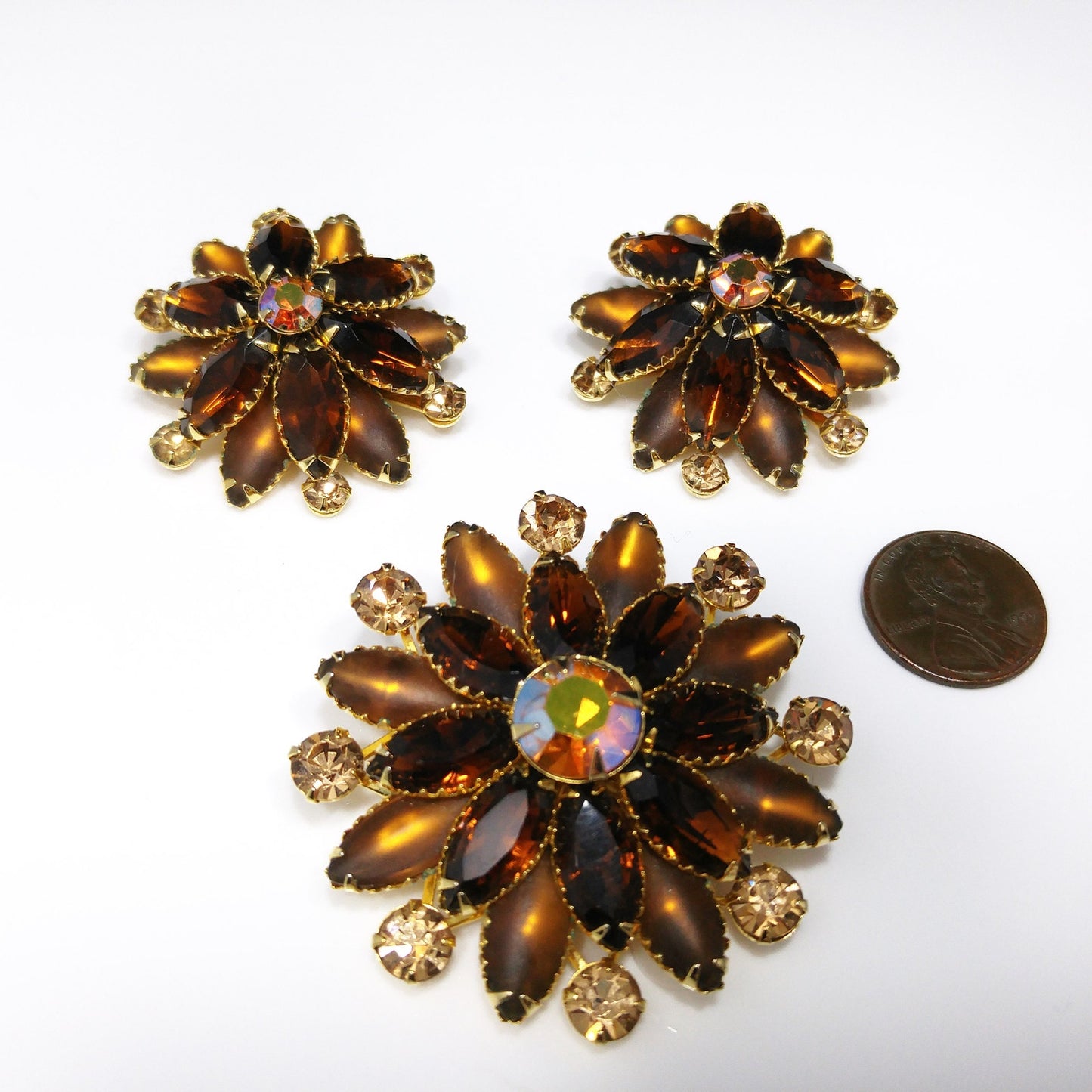 Judy Lee Topaz Rhinestone Brooch & Earrings Set, Gold Plated, Aurora Borealis, 1960s