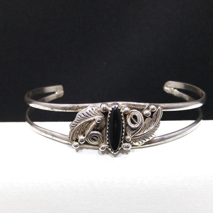 Richard Begay Navajo Artisan Sterling Silver Onyx Cuff Bracelet, 1980s Vintage Jewelry