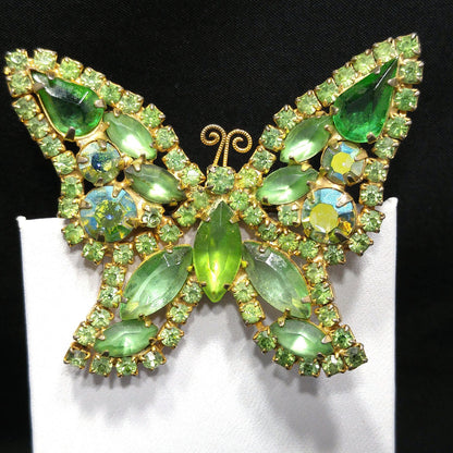 Weiss Peridot Green Rhinestone Butterfly Brooch, Gold Plated, 1950s Vintage Jewelry